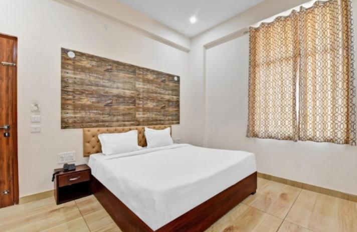 Hotel Amrapali Inn Divisione di Jaipur Esterno foto