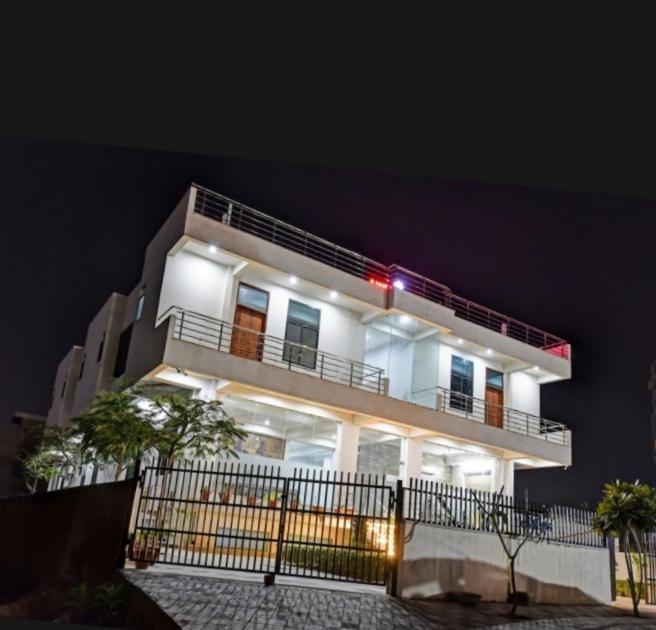 Hotel Amrapali Inn Divisione di Jaipur Esterno foto